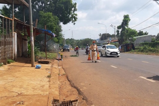 Tạm giữ 12 đối tượng trong vụ án mạng khiến một học sinh tử vong