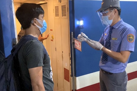 Bảo đảm phòng, chống dịch COVID-19 ở mức cao nhất trên đoàn tàu Bắc - Nam