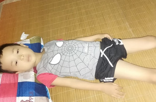 Mẹ bệnh tim, con lại phát hiện bị ung thư khiến gia đình rơi vào cảnh không lối thoát