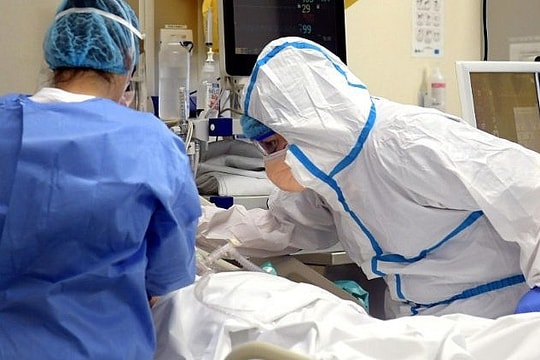 Bộ Y tế công bố 18 ca mắc COVID-19 tử vong tại 7 tỉnh, thành phố
