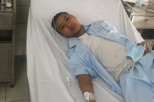 Mất cha mẹ chỉ sau 2 ngày, cậu bé mồ côi giờ lại mang bệnh nặng