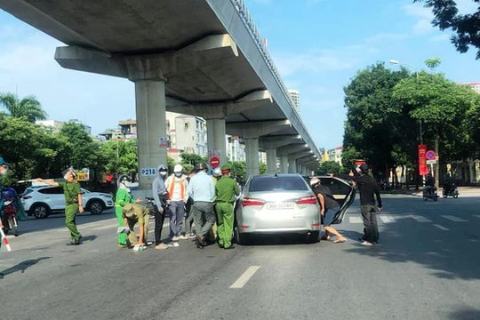 Hà Nội: Nhiều trường hợp cố tình 'thông chốt' kiểm soát COVID-19, đâm chiến sĩ công an bị thương