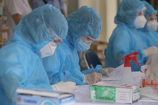 Ổ dịch Thanh Xuân Trung tiếp tục phát hiện 25 ca mắc COVID-19 mới, Hà Nội công bố 33 ca