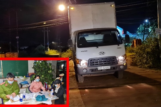 Cho người trốn trong thùng xe để vượt chốt, cả tài xế và người trốn bị phạt