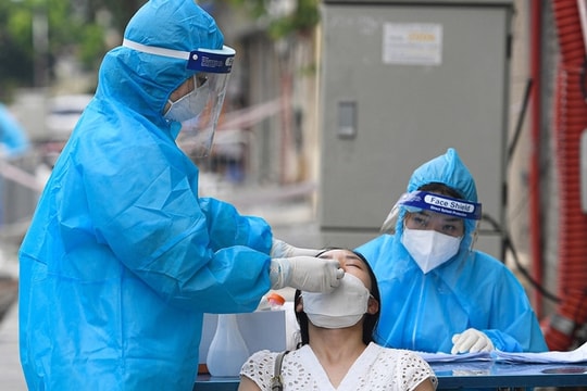 Hà Nội có thêm 17 trường hợp dương tính với virus SARS-CoV-2