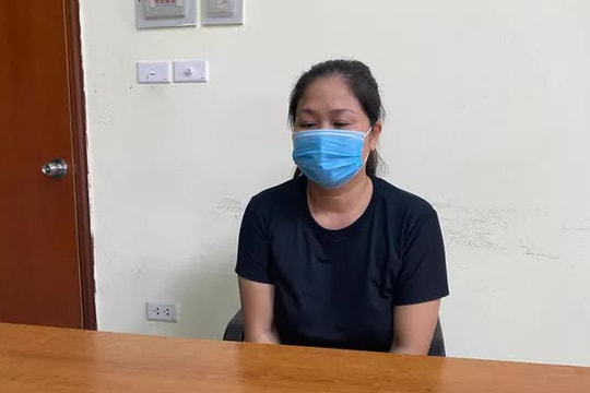 Người phụ nữ có "hơi men" tấn công công an tại chốt kiểm soát dịch Covid-19