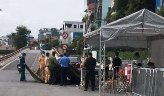 Tháo dỡ 39 chốt kiểm soát, bỏ kiểm tra giấy đi đường "vùng xanh" ở Hà Nội