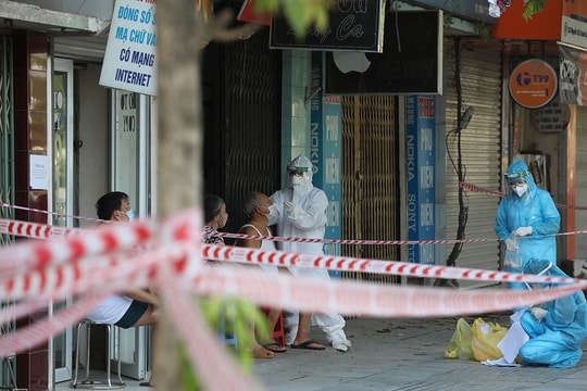 Toàn cảnh COVID-19 sáng 20/9: Xuất hiện ổ dịch mới, Hà Nội liệu có tiếp tục giãn cách sau ngày 21/9?