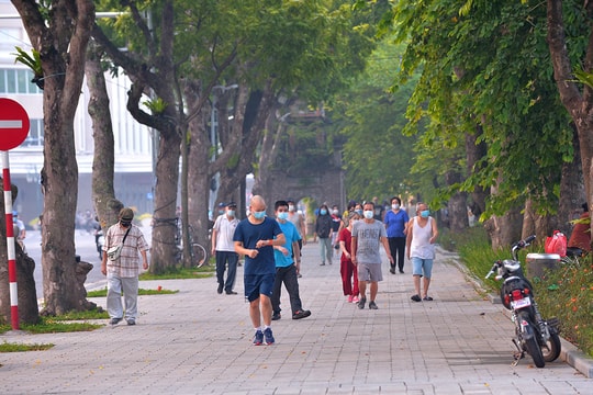 Nhiều địa phương nới lỏng giãn cách, mở lại các hoạt động kinh doanh dịch vụ 