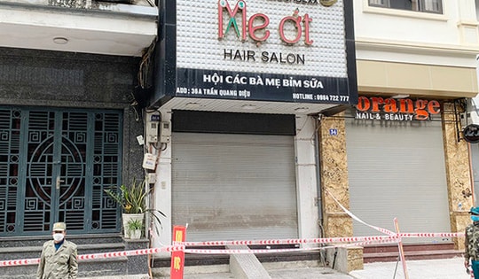 Hà Nội phát hiện 10 ca COVID-19 liên quan tiệm cắt tóc Mẹ Ớt, ổ dịch huyện Quốc Oai thêm nhiều ca