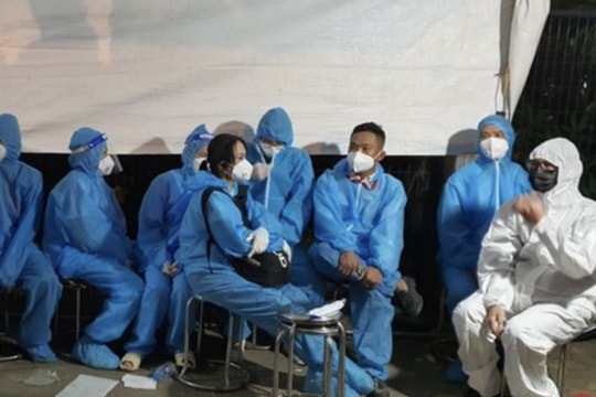 Toàn cảnh COVID-19 sáng 14/11: Ai đứng sau vụ test COVID-19 chui ở sân Mỹ Đình?