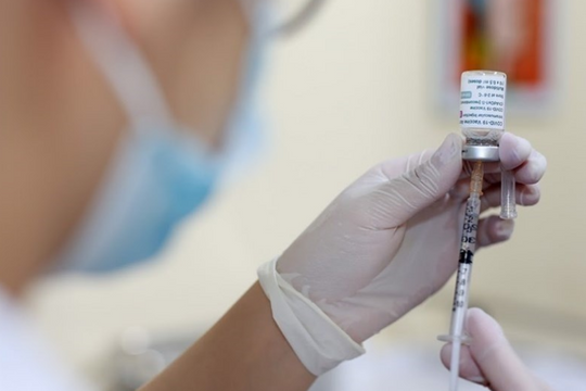 Hà Nội: Thêm nhiều F0 ngoài cộng đồng, hơn 266.000 liều vaccine đã được tiêm cho trẻ