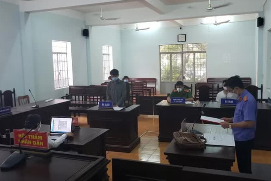 Đánh chiến sĩ trực chốt, nam thanh niên bị phạt 9 tháng tù giam