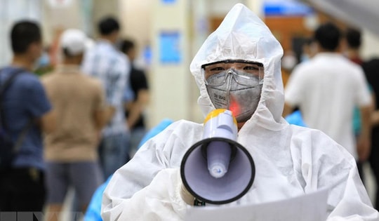 30/30 quận huyện của Hà Nội đều có ca nhiễm mới, 222 ca cộng đồng, gần 90% trẻ từ 12-17 tuổi đã tiêm vaccine