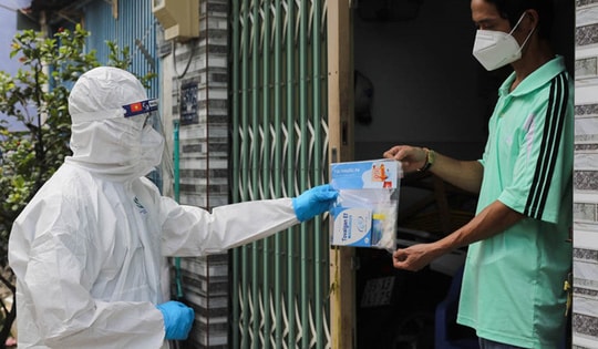 Hà Nội lập kỷ lục mới; huy động 4.000 bác sĩ, tình nguyện viên hỗ trợ, chăm sóc hơn 21.000 F0 tại nhà