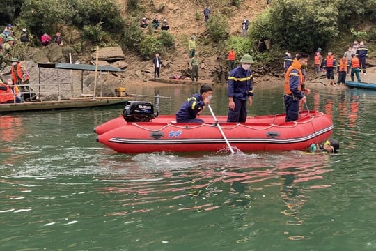 Vụ 3 người trong gia đình mất tích: Tìm thấy 2 thi thể