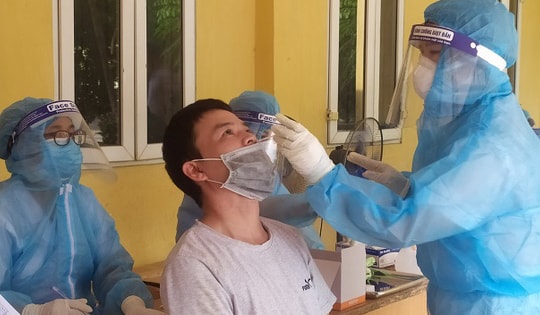 Bộ Y tế: Kịp thời chấn chỉnh việc áp dụng các biện pháp phòng chống dịch không phù hợp