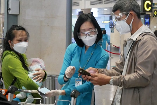 Khách bay nội địa cần đảm bảo điều kiện phòng dịch gì?