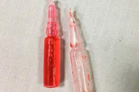 Từ vụ 3 trẻ thương vong vì uống nhầm thuốc diệt chuột: Xử lý thế nào để kịp thời cứu mạng trẻ?