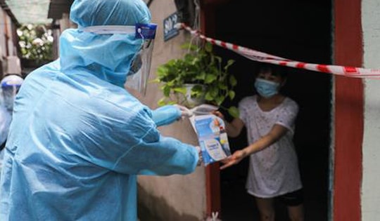 Hà Nội vọt lên 11.517 ca COVID-19 mới, hơn 6.000 F0 nặng, nguy kịch đang điều trị