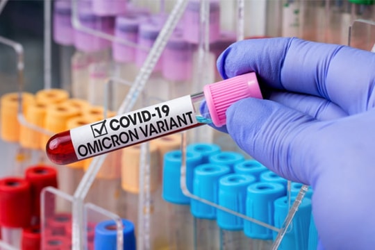 'Omicron tàng hình' đang lây lan mạnh ở Hà Nội và TP. HCM có nguy hiểm?