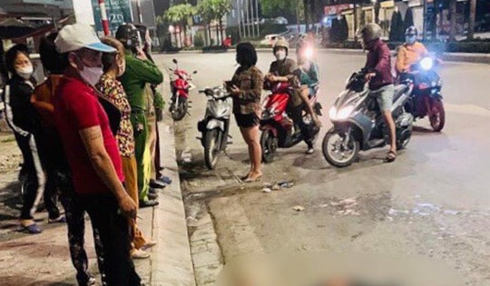 Quảng Ninh: Cãi nhau, mang axit ra tạt, 7 người nhập viện