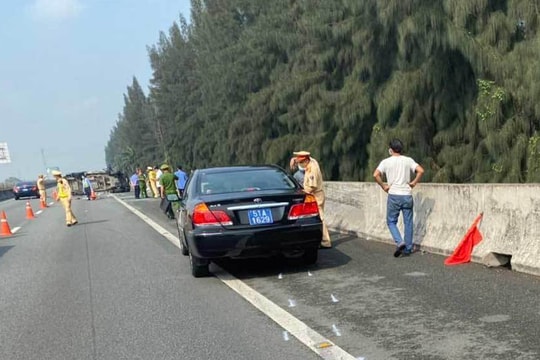 Nhiều vụ ô tô nổ lốp khi đang lưu thông gây hậu quả nghiêm trọng