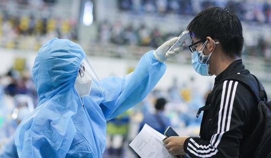 Sáng 6/4: Trung bình tuần qua có 65.600 ca COVID-19/ngày; Trẻ 5 – dưới 12 tuổi tiêm vaccine có được cấp hộ chiếu vaccine?