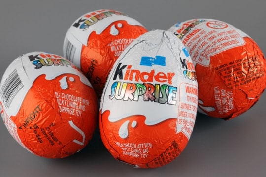 Vi khuẩn Salmonella trong kẹo socola Kinder vừa bị Bộ Công Thương đề nghị thu hồi nguy hiểm thế nào?