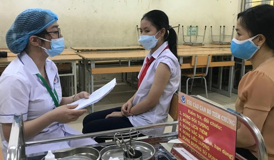 Hà Nội ghi nhận 1.361 người mắc COVID-19 mới