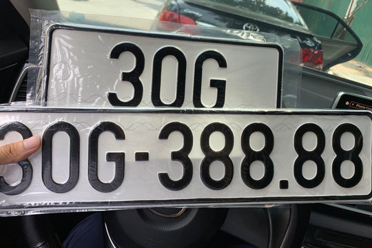Người trúng đấu giá biển số xe sẽ được hưởng quyền lợi gì?