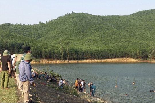 Cảnh báo tình trạng học sinh đuối nước trong dịp hè