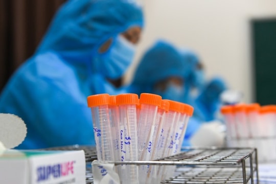 Ngày 29/4: Cả nước ghi nhận 6.068 ca nhiễm COVID-19 mới ở 59 tỉnh, thành phố