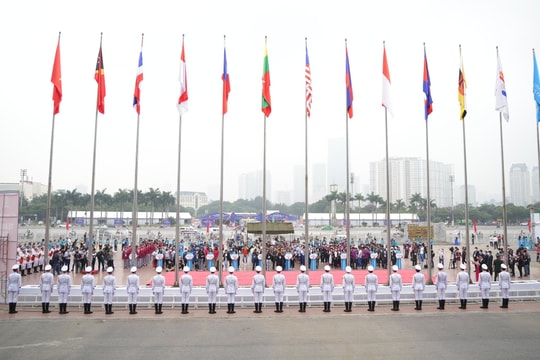 Trang nghiêm Lễ thượng cờ SEA Games 31