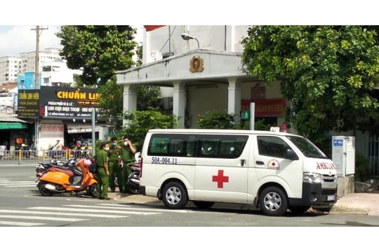 Xót xa hàng loạt vụ người tâm thần ra tay sát hại người thân