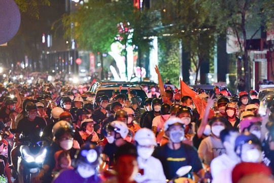 Thắt chặt trật tự, an toàn giao thông trước và sau trận chung kết bóng đá nam SEA Games 31