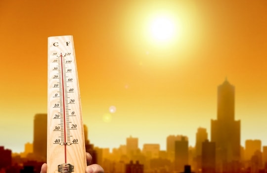 Dự báo nắng nóng gay gắt khu vực Bắc Bộ và Trung Bộ, có nơi trên 38 độ C 