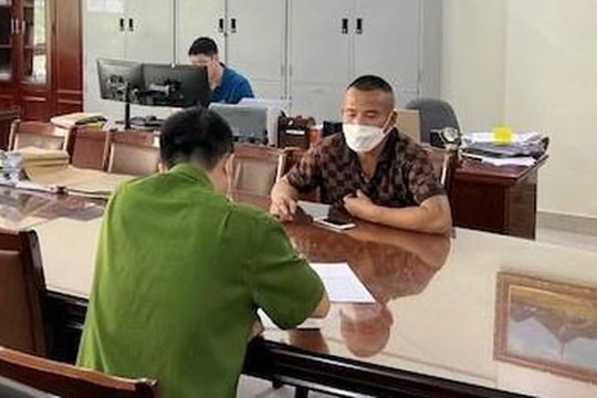 Bị khởi tố, đối tượng giật tài liệu trên tay nữ thẩm phán ở Quảng Ninh đối diện mức án nào?