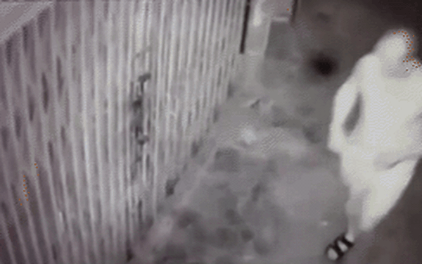 Cụ ông 80 tuổi gửi thư "xin ngủ nhờ" với nữ sinh viên: Tiết lộ số tiền "khủng" nghi phạm có thể bị xử phạt