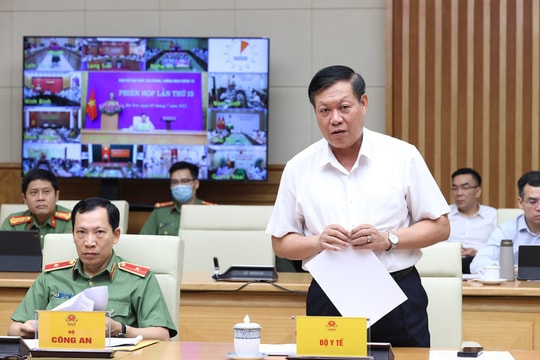 Hà Nội, TP HCM đã có ca COVID-19 nhiễm biến thể phụ BA.4, BA.5: Các chuyên gia khuyến cáo gì?