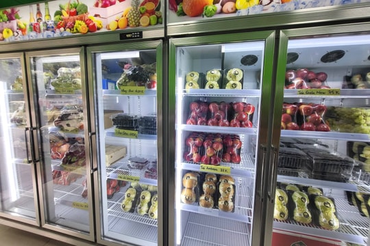 Quầy thực phẩm Bếp Diêm Phố bị xử phạt vì bán sản phẩm không rõ nguồn gốc 