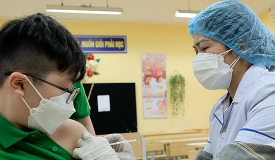 Còn 43 ngày nữa: Hà Nội và 4 tỉnh nào tiêm mũi 2 vaccine COVID-19 cho trẻ từ 5 - dưới 12 tuổi còn thấp?