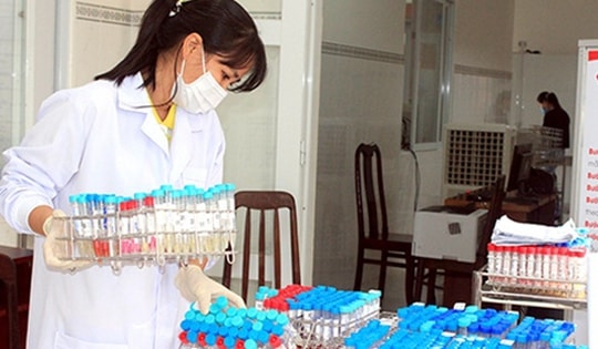 Sáng 11/8: Theo dõi chặt các biến thể mới; Danh mục trang thiết bị y tế phòng, chống dịch COVID-19 trường hợp cấp bách