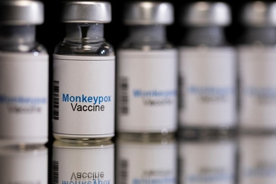 Việt Nam chủ động nghiên cứu sản xuất thuốc điều trị và vaccine phòng bệnh đậu mùa khỉ