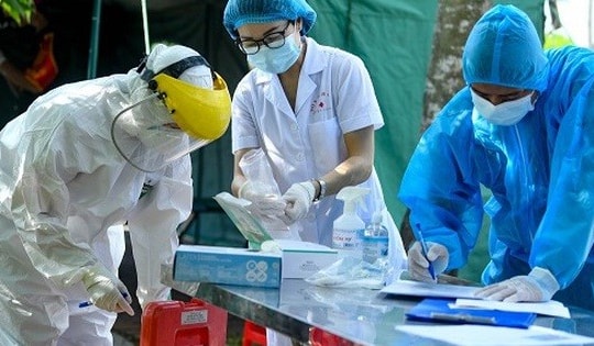 Sáng 14/8: Theo dõi chặt sự xuất hiện các biến thể mới của COVID-19; Bé trai 4 tuổi đã bị đột quỵ