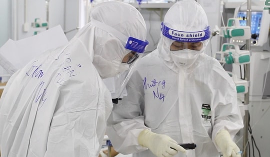 Sáng 15/8: Ca COVID-19 nặng tăng; Tiếp tục hỗ trợ người lao động bị ảnh hưởng dịch bệnh đã nộp hồ sơ đúng hạn