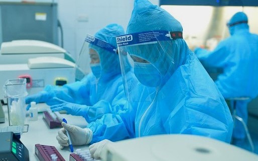 Ngày 17/8: Có 5.298 bệnh nhân COVID-19 khỏi bệnh, 3 trường hợp tử vong