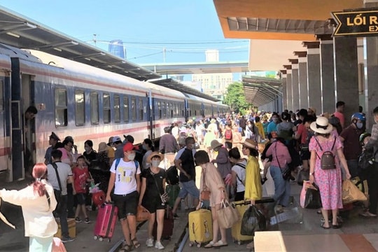 Đường bộ, đường sắt tăng chuyến phục vụ dịp nghỉ lễ Quốc khánh 2/9