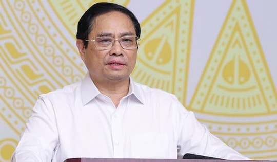 Thủ tướng: Nhờ 'thích ứng an toàn, linh hoạt, kiểm soát hiệu quả dịch COVID-19' thị trường lao động đã phục hồi