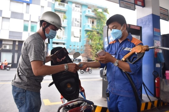 Lý do giữ nguyên giá xăng, tăng giá dầu trong kỳ điều chỉnh ngày 22/8?